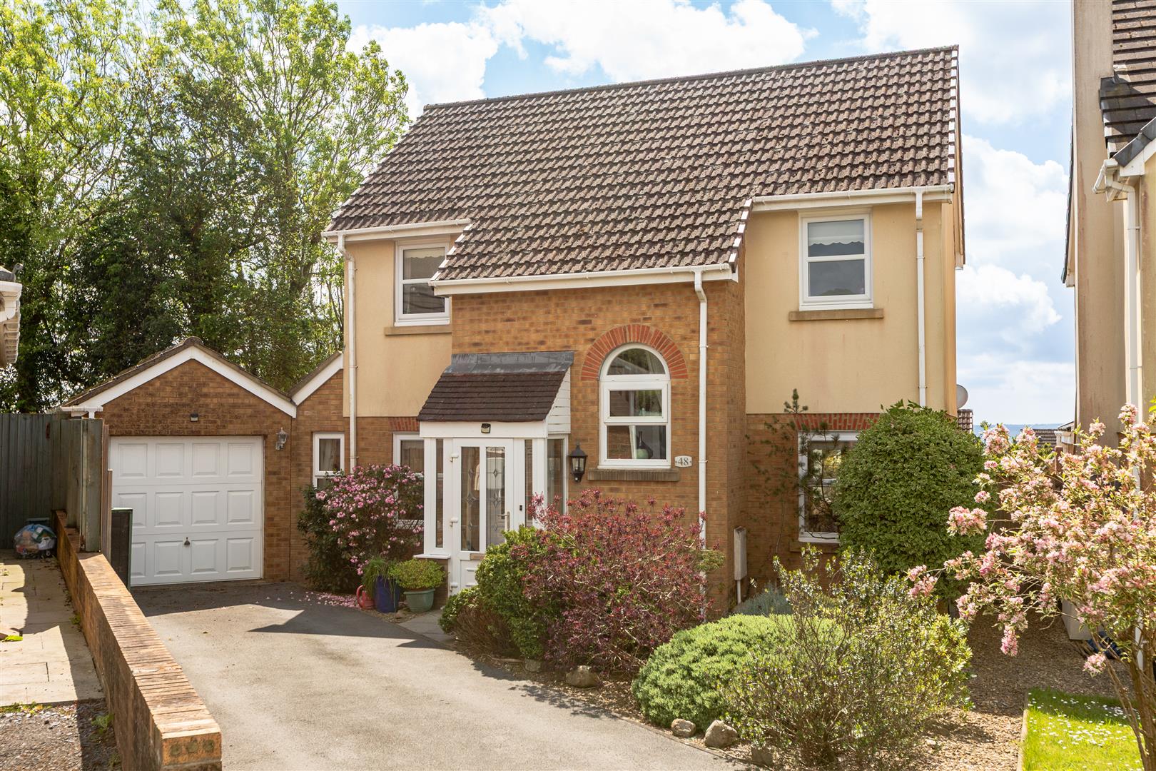 Fronhaul, Llanelli, SA14 8LF